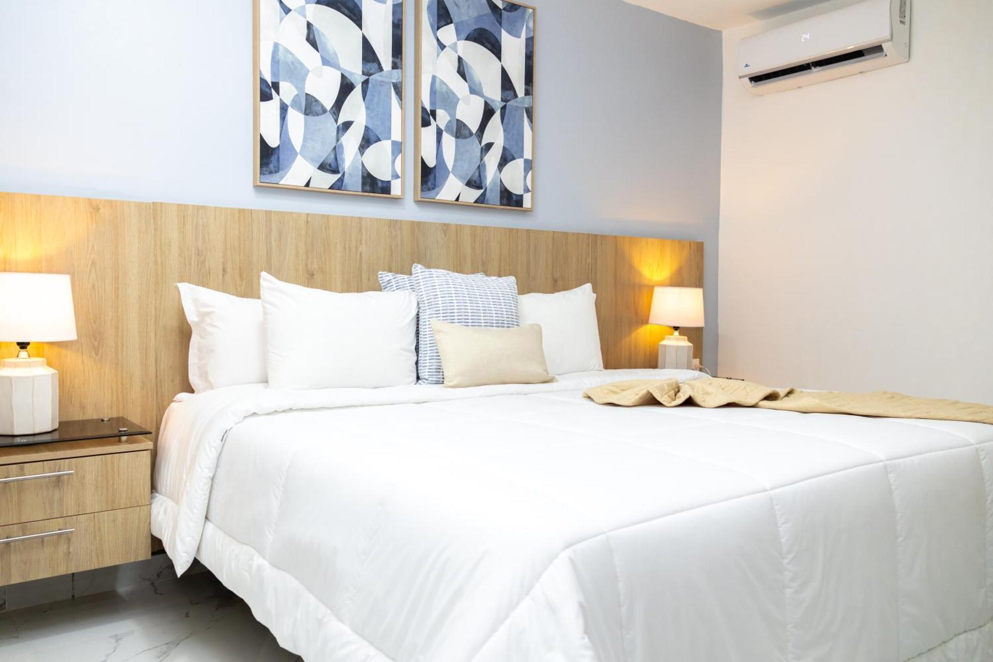 Habana Hotel Y Restaurante Higuey Ngoại thất bức ảnh