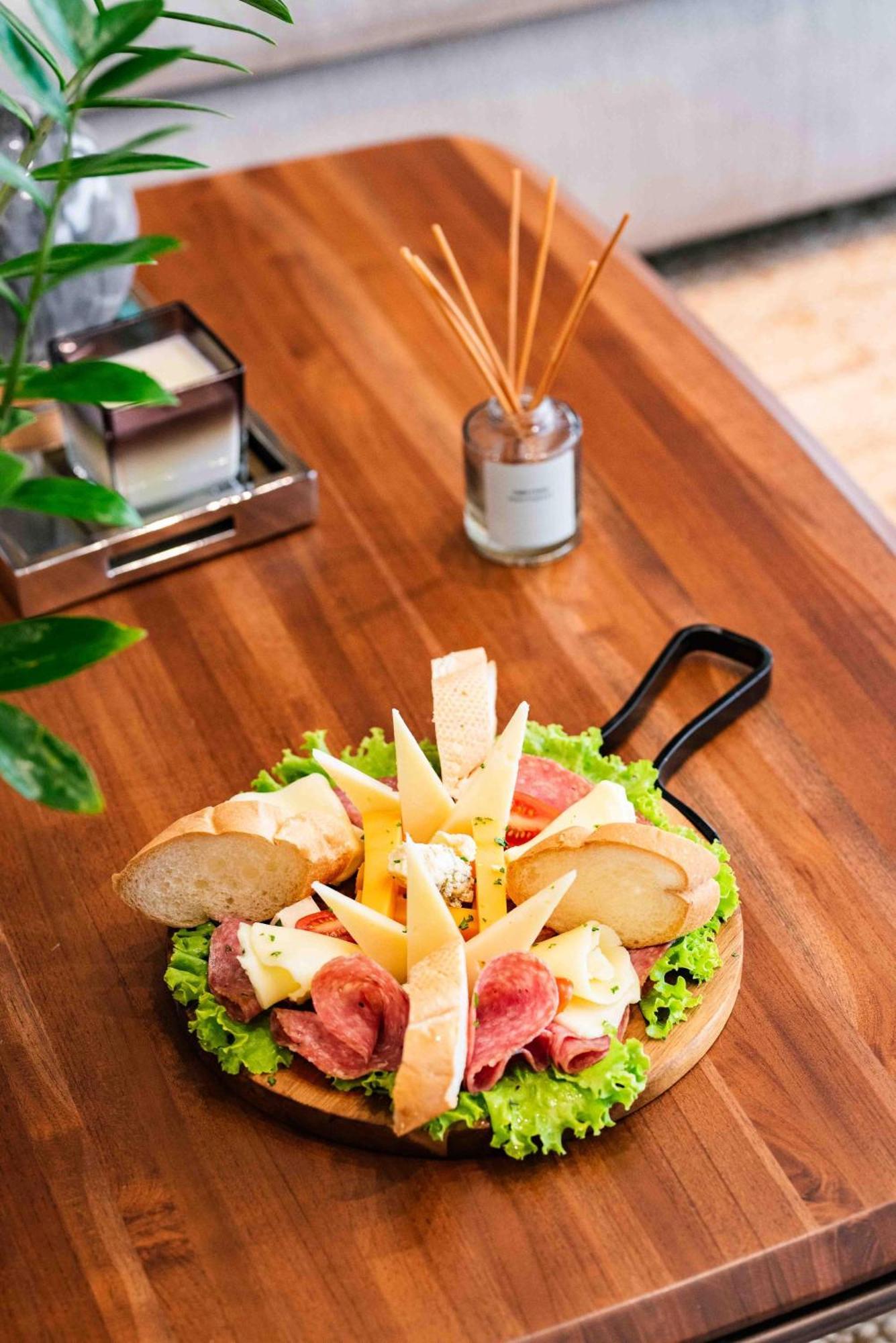 Habana Hotel Y Restaurante Higuey Ngoại thất bức ảnh