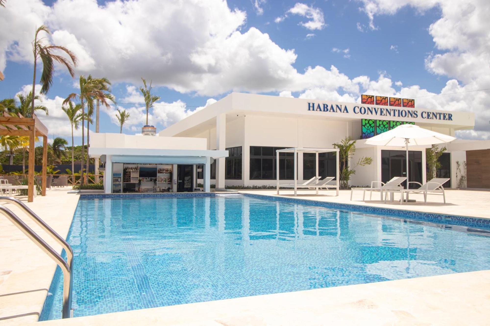 Habana Hotel Y Restaurante Higuey Ngoại thất bức ảnh