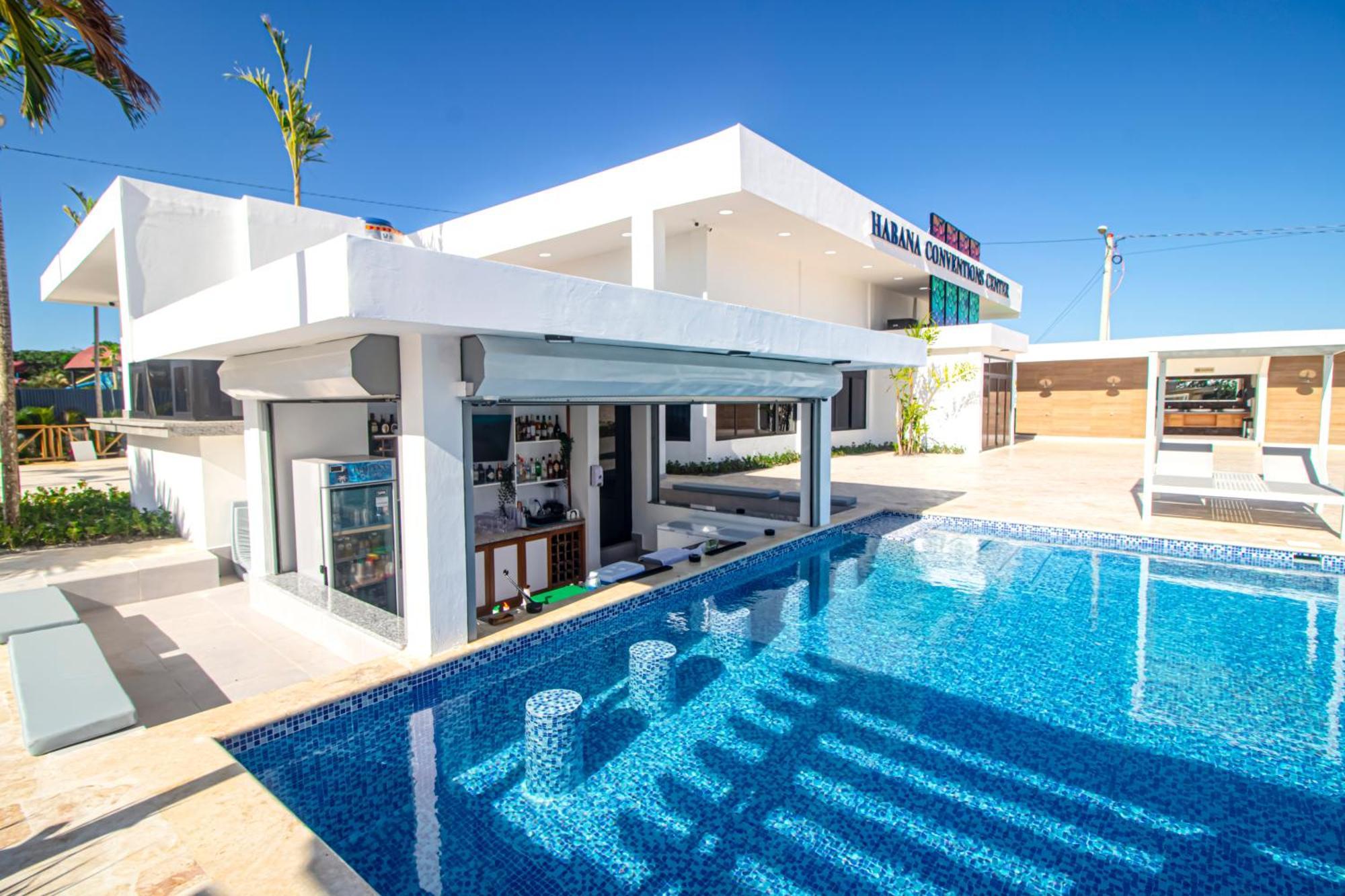 Habana Hotel Y Restaurante Higuey Ngoại thất bức ảnh